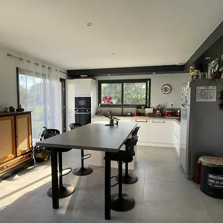 Chez Cathie & Didier Проживание в семье *